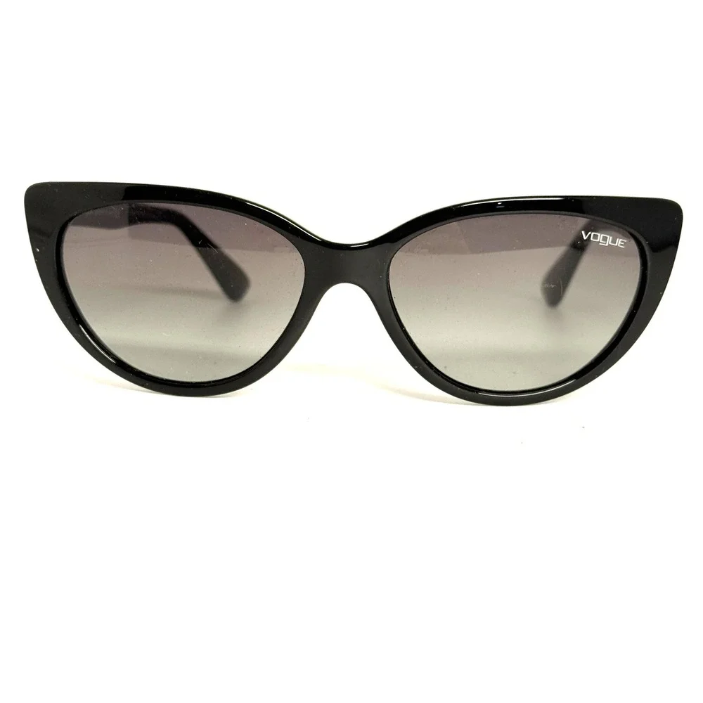 Vogue VO 2677-S W44/11 Black Cat Eye Sunglasses‎ Made in Italy 57-16-140
